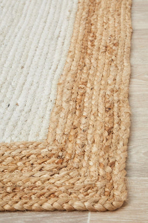 Byron 333 White Natural rug — full product shot showing two-tone colourway