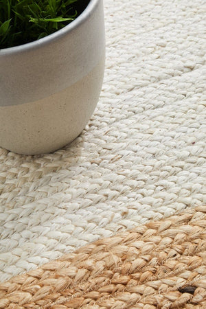 Byron 333 White Natural rug in a coastal dining room setting