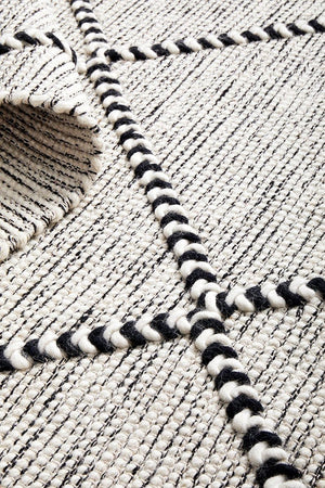 Jasmin rug — 225x155cm size shown in dining area
