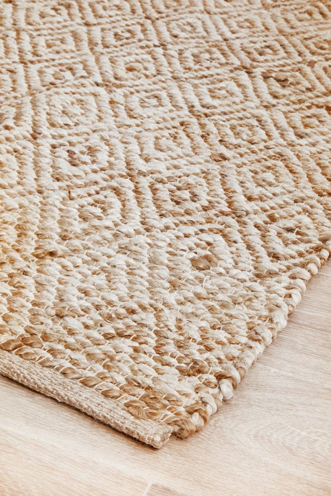 Byron 444 Natural jute rug — side angle showing 8mm braided pile construction