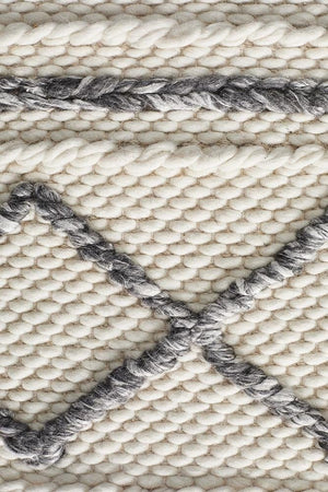 Leka Textured white grey rug — full product shot showing geometric pattern